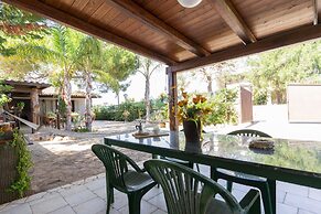 2439 Villa Maresole by Barbarhouse