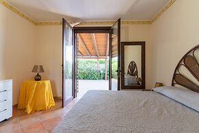 2439 Villa Maresole by Barbarhouse