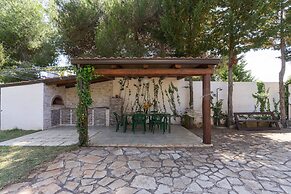 2439 Villa Maresole by Barbarhouse