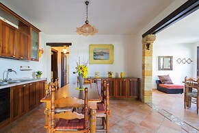 2439 Villa Maresole by Barbarhouse