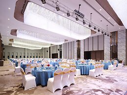 White Swan VYV Hotel