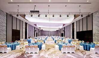 White Swan VYV Hotel