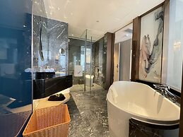 White Swan VYV Hotel