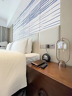 White Swan VYV Hotel