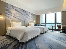 White Swan VYV Hotel