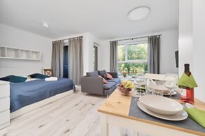 Studio Wrocław Gwiaździsta by Renters