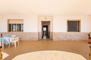 2330 Villetta Marilena by Barbarhouse