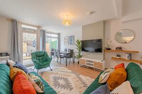 Central 3 Bedroom House With Garden