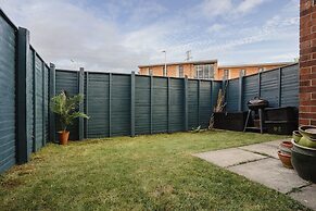 Central Belfast Apartments: Unique Retreat in the East
