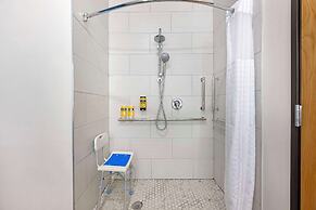 Best Western Plus Executive Residency Carlsbad Hotel