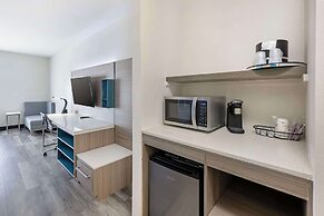 Best Western Plus Executive Residency Carlsbad Hotel