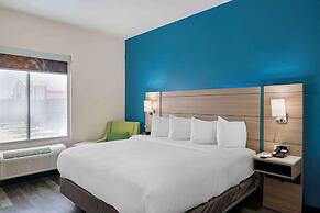 Best Western Plus Executive Residency Carlsbad Hotel