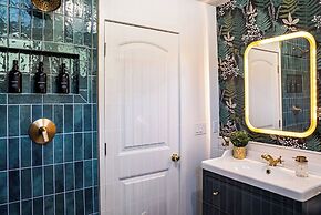 The Downtown Hive by Revelstoke Vacations