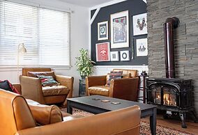 The Downtown Hive by Revelstoke Vacations