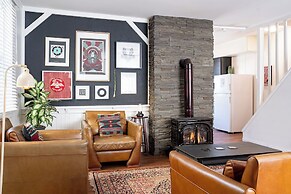 The Downtown Hive by Revelstoke Vacations