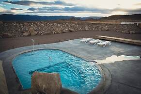 Desert Reef Hot Springs
