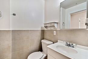 Amazing 2BD Steps From the Convention Center