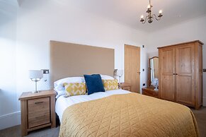 Gordonston Apartments