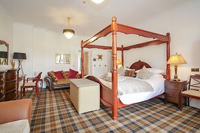 Gordonston Apartments