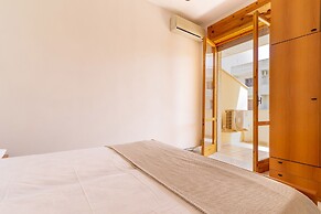 3055 Villetta Sunset by Barbarhouse