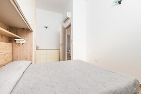 2719 Villino Isidoria by Barbarhouse