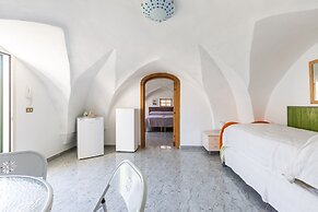 2341 Villino Salsedine by Barbarhouse