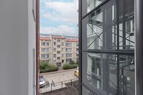 Warsaw Radna Apartment by Renters