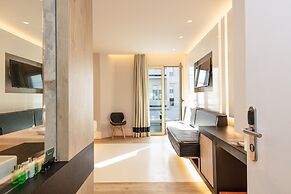 Kahlua Sea View Suites