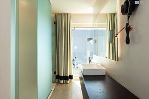 Kahlua Sea View Suites