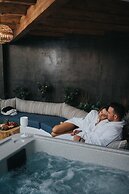 Kahlua Sea View Suites