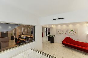 Kahlua Sea View Suites