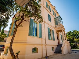 Banana's Camp - Hostel