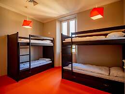 Banana's Camp - Hostel