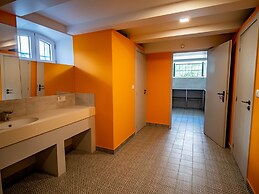 Banana's Camp - Hostel