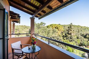 Nikiforos Apartments by Konnect, Mesongi