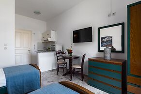 Nikiforos Apartments by Konnect, Mesongi