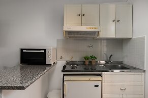 Nikiforos Apartments by Konnect, Mesongi