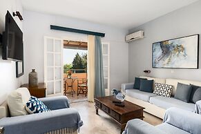 Nikiforos Apartments by Konnect, Mesongi