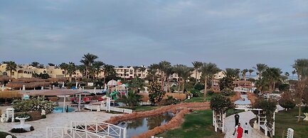 Regency Plaza Aqua Park & SPA