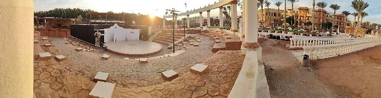 Regency Plaza Aqua Park & SPA