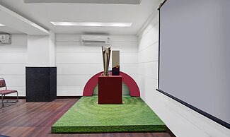 Treebo Maharaja Residency