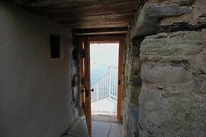 Mingary Castle - Restaurant with Rooms