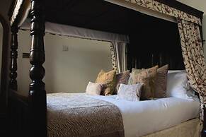 Mingary Castle - Restaurant with Rooms