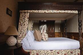 Mingary Castle - Restaurant with Rooms