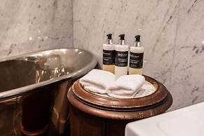 Mingary Castle - Restaurant with Rooms