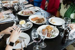 Holiday Inn & Suites Geelong by IHG