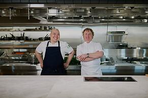 Holiday Inn & Suites Geelong by IHG