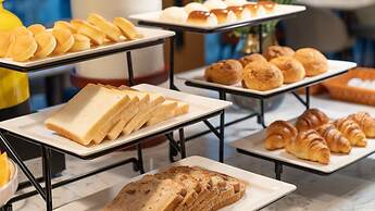 Holiday Inn Express Nanning Convention And Exhibit by IHG