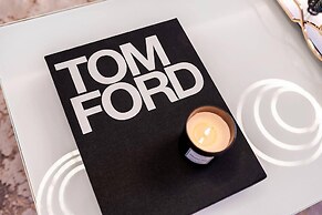 Clwyd Gate Manor Pool Sauna Hottub Cave Wales