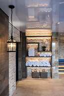 Clwyd Gate Manor Pool Sauna Hottub Cave Wales